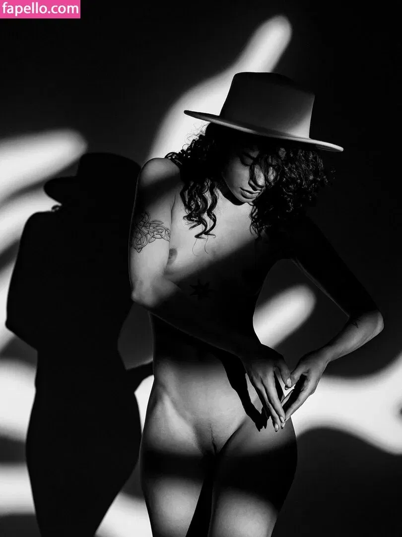 Nikol Beylik Onlyfans Photo Gallery 