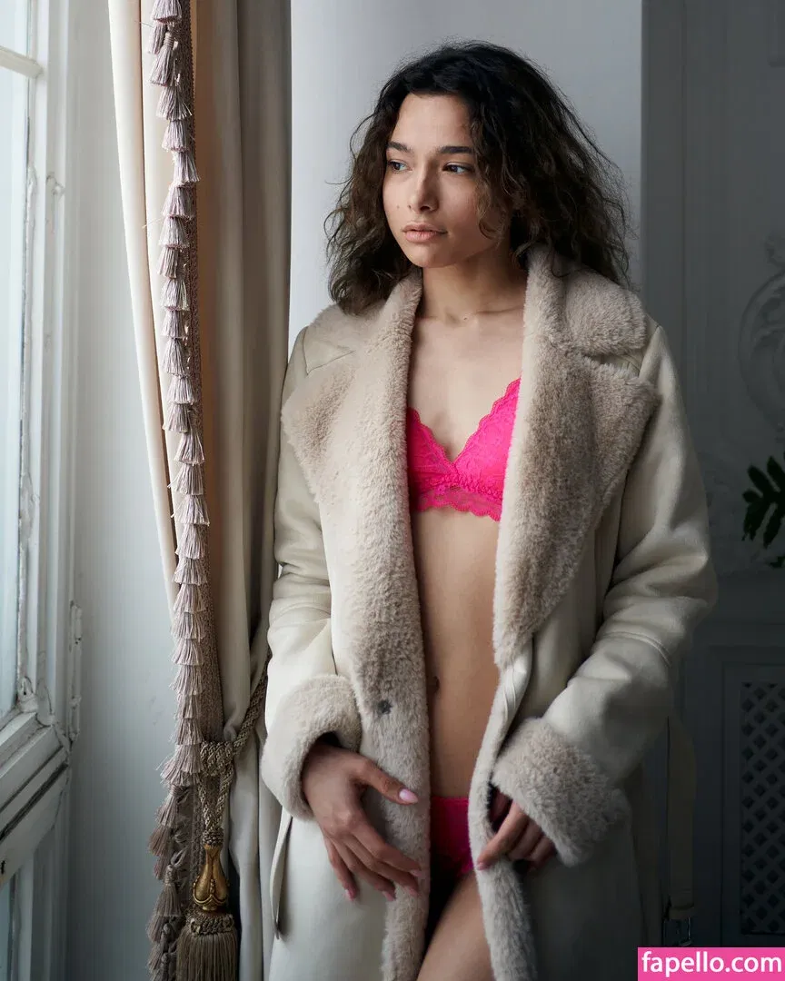 Nikol Beylik Onlyfans Photo Gallery 