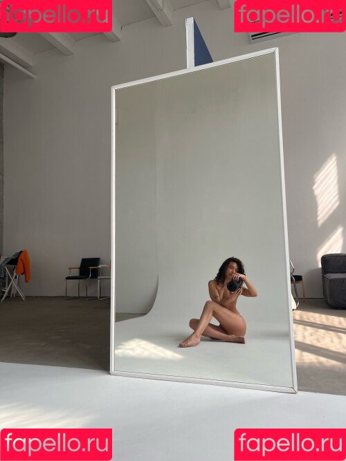 Nikol Beylik Onlyfans Photo Gallery 