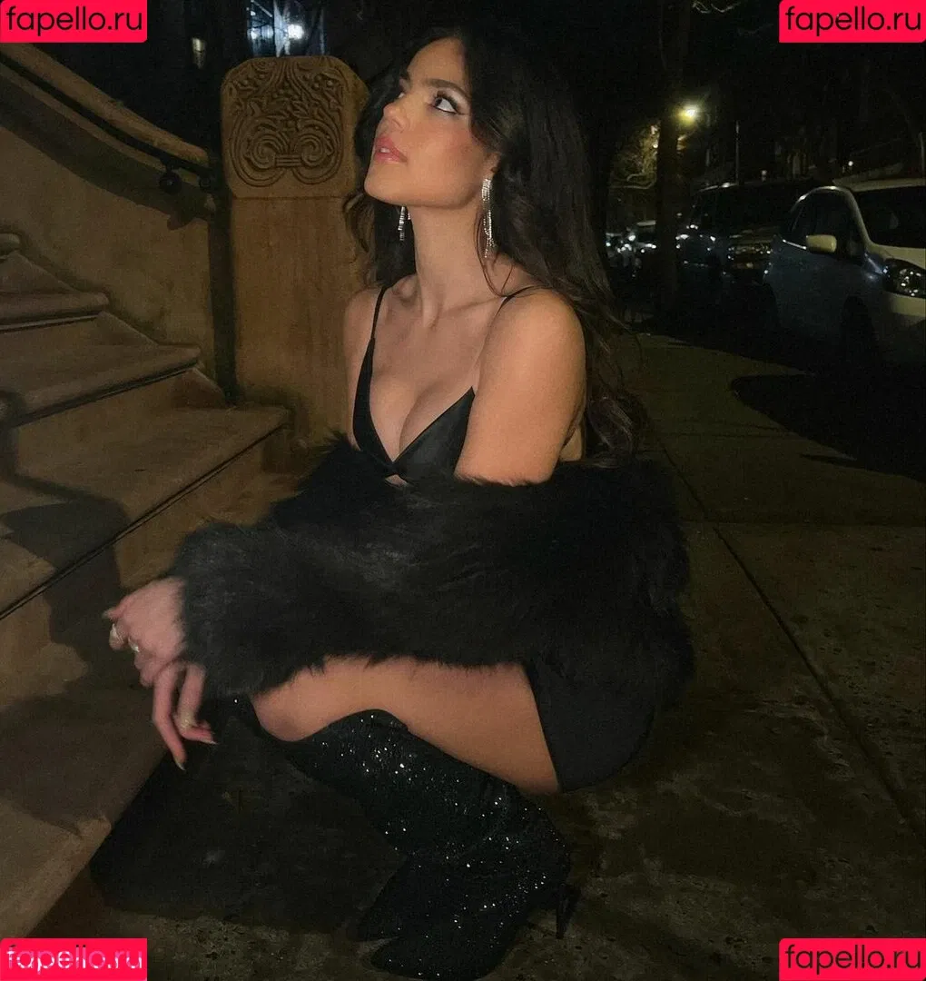 Ella Mendelsohn Onlyfans Photo Gallery 