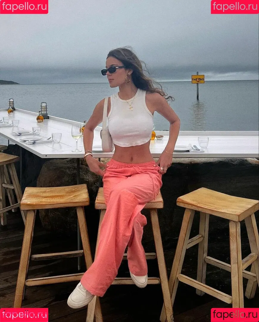 Ella Mendelsohn Onlyfans Photo Gallery 