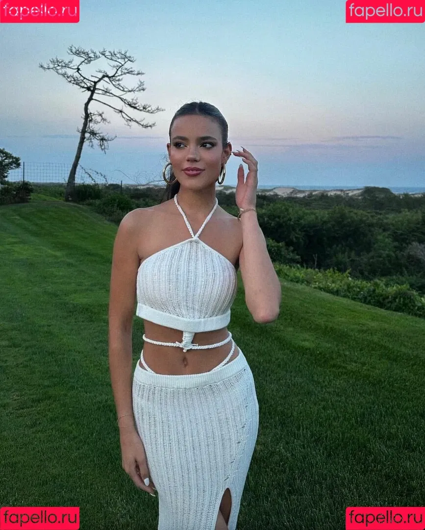 Ella Mendelsohn Onlyfans Photo Gallery 