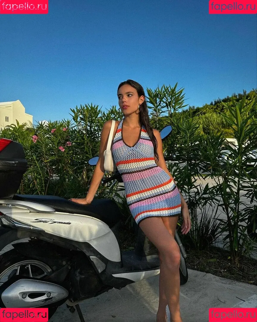 Ella Mendelsohn Onlyfans Photo Gallery 