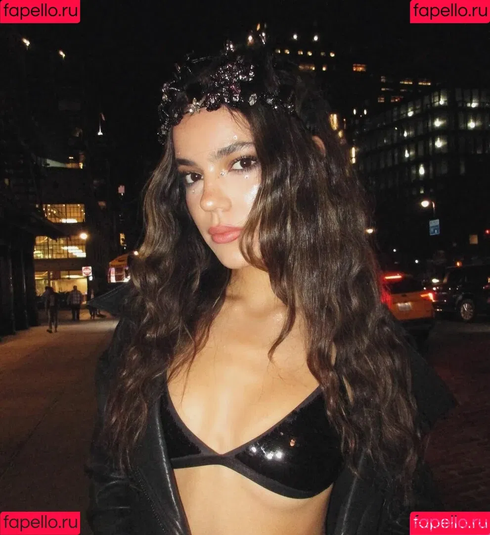 Ella Mendelsohn Onlyfans Photo Gallery 