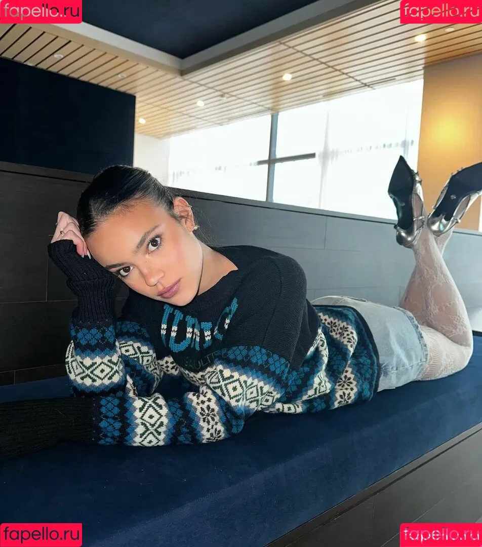 Ella Mendelsohn Onlyfans Photo Gallery 