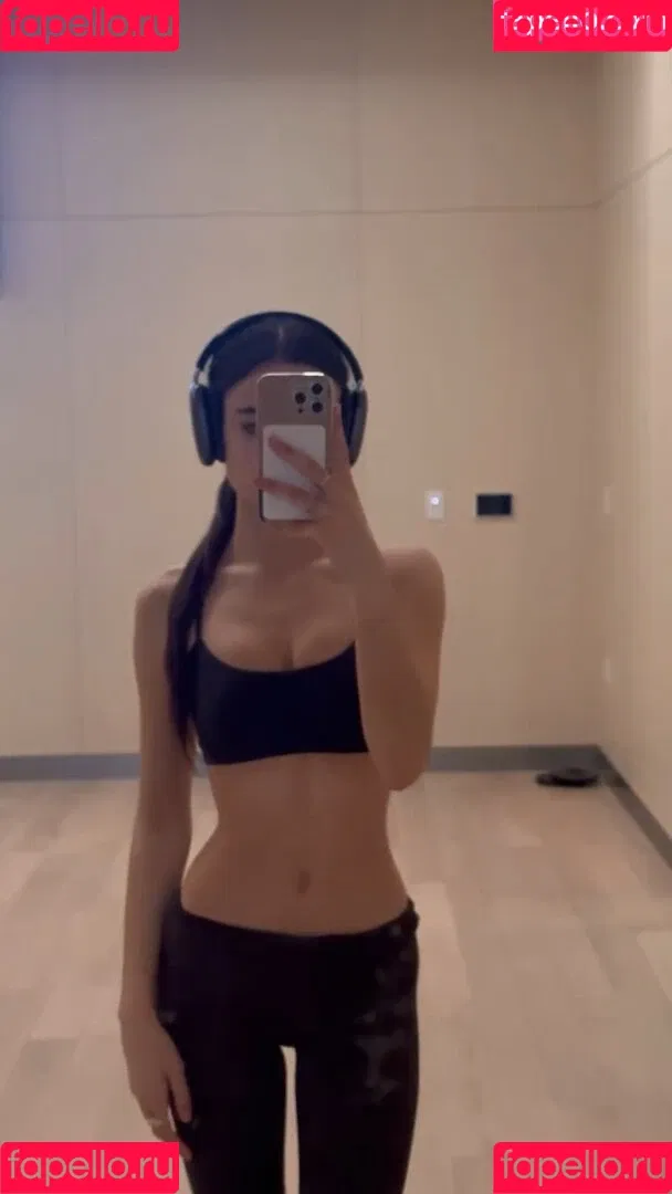 Ella Mendelsohn Onlyfans Photo Gallery 