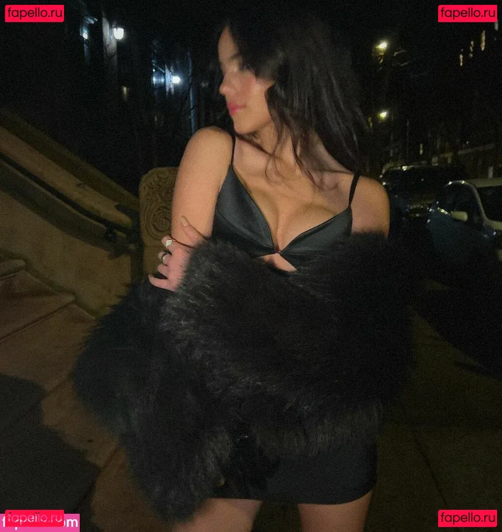 Ella Mendelsohn Onlyfans Photo Gallery 