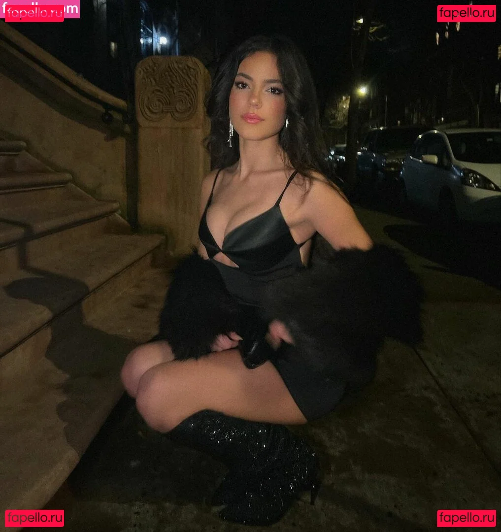 Ella Mendelsohn Onlyfans Photo Gallery 