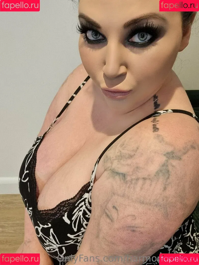 Harmony Reigns Onlyfans Photo Gallery 