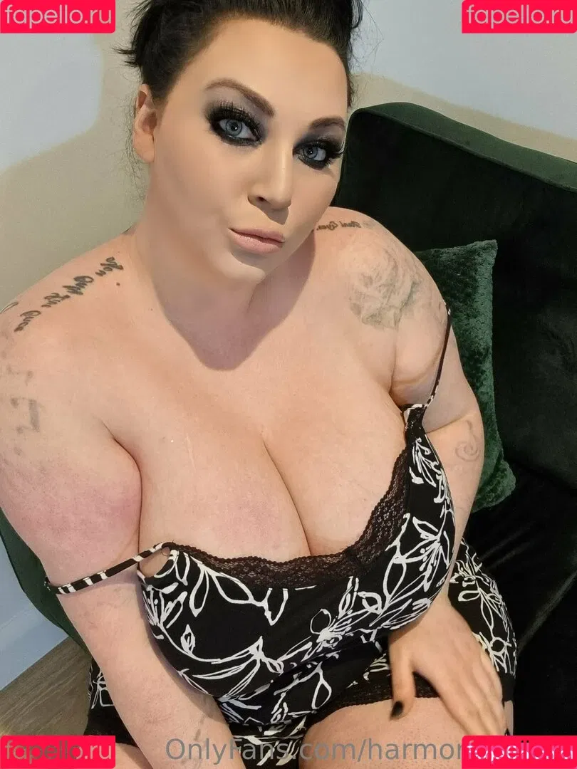 Harmony Reigns Onlyfans Photo Gallery 