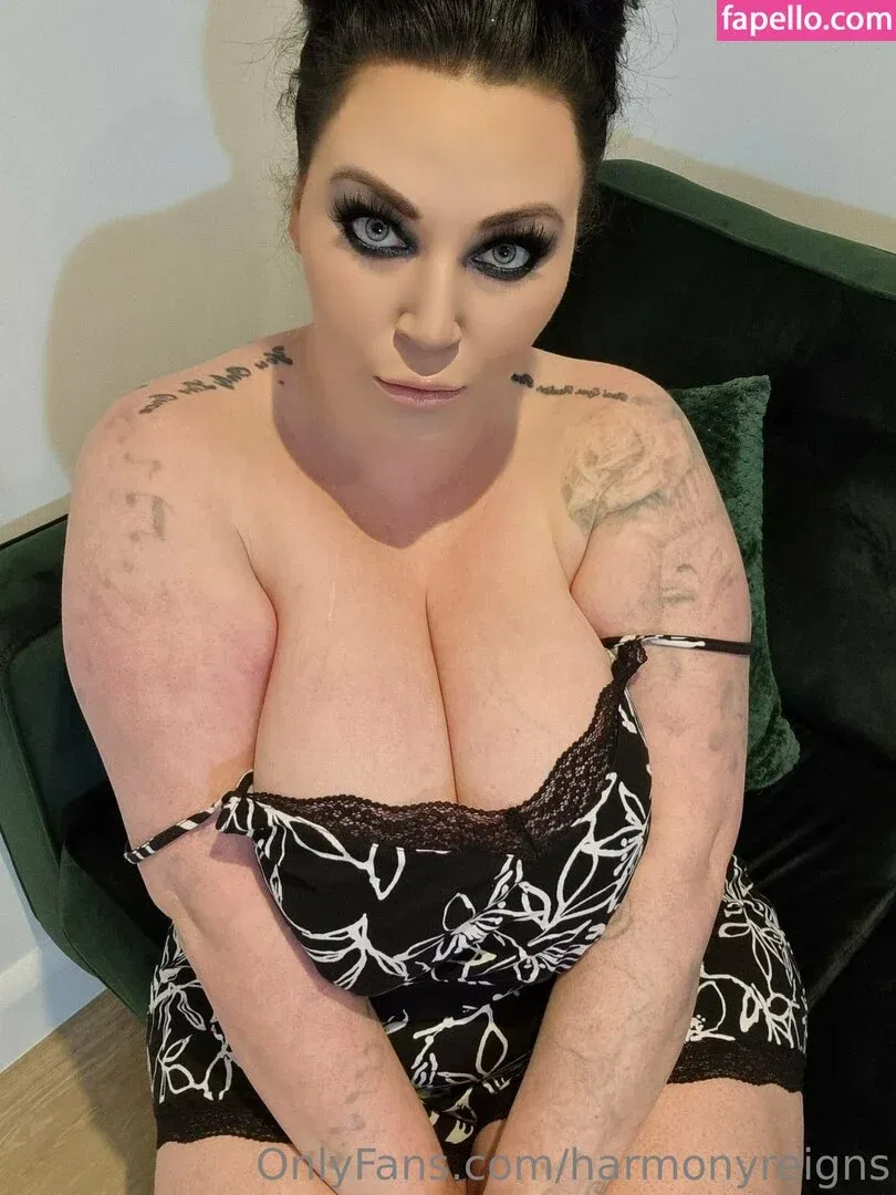 Harmony Reigns Onlyfans Photo Gallery 