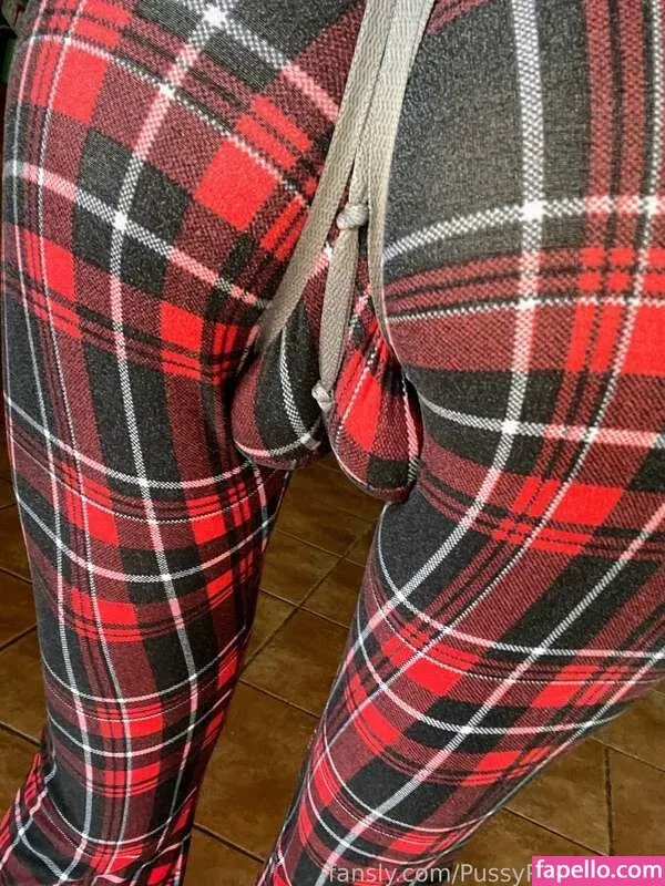 pussypumppeach Onlyfans Photo Gallery 