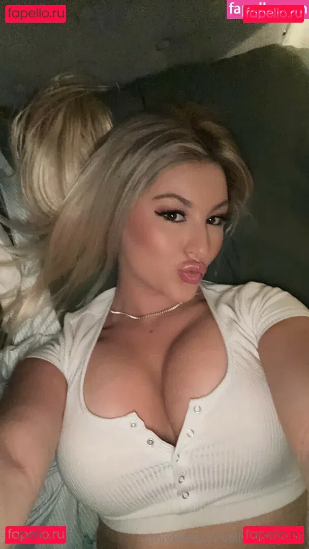 oliviaanzivine Onlyfans Photo Gallery 
