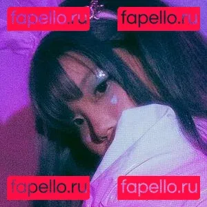 holo.saxual Onlyfans Photo Gallery 