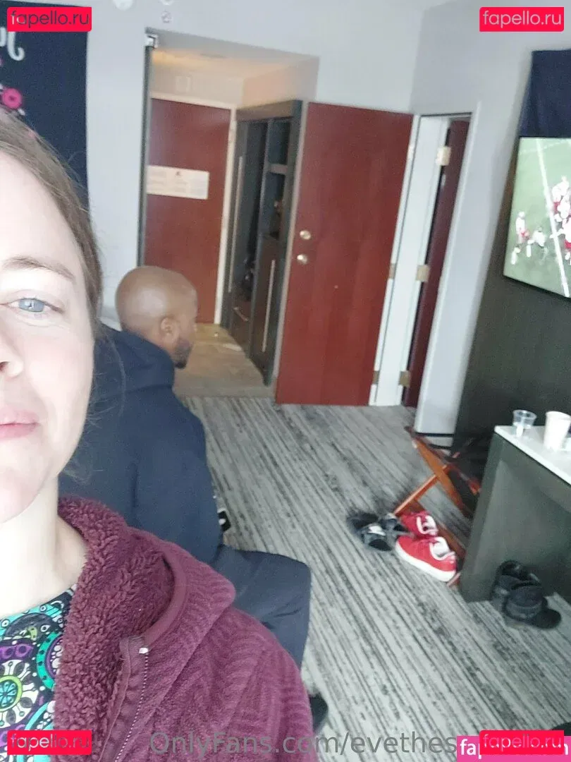 Evethesexyfairy Onlyfans Photo Gallery 