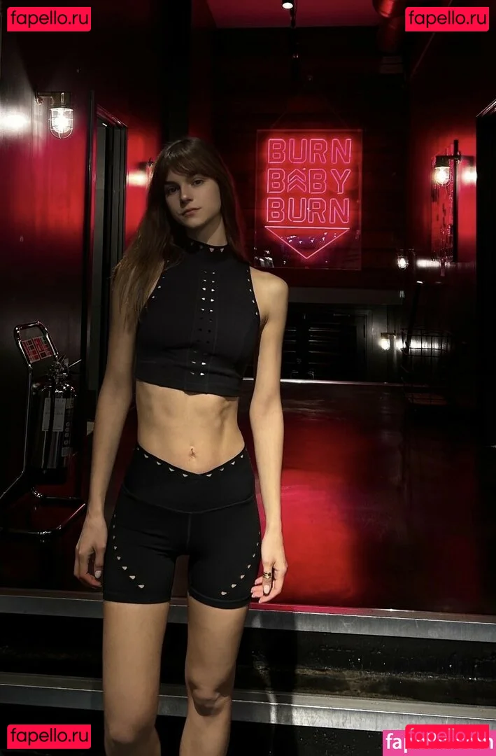 Kallie Kurudzhy Onlyfans Photo Gallery 