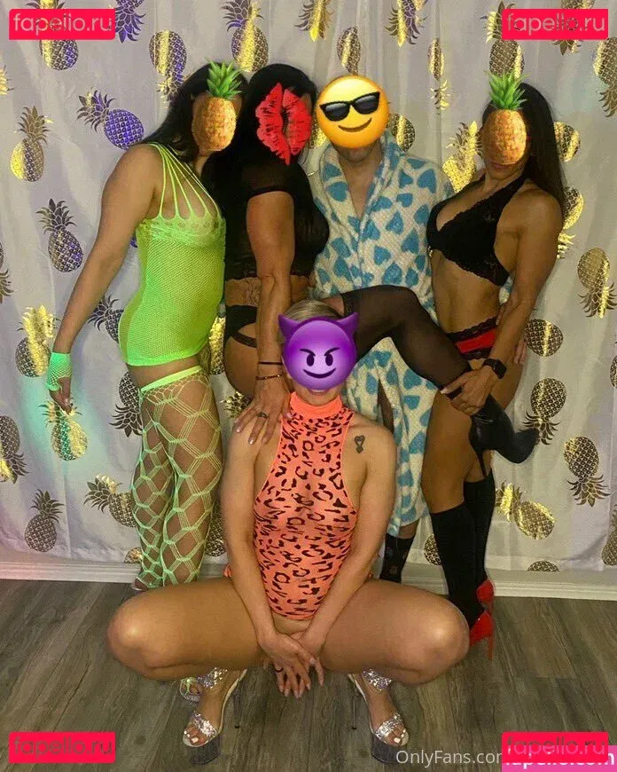 haro2020of Onlyfans Photo Gallery 