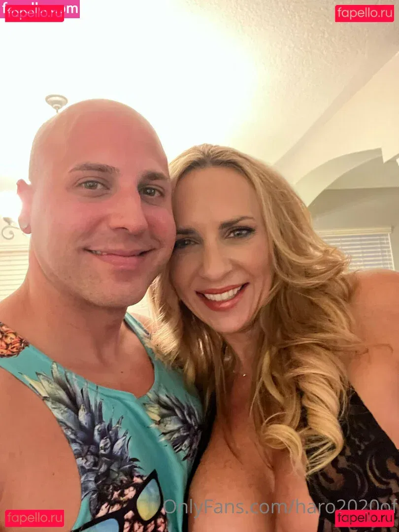 haro2020of Onlyfans Photo Gallery 