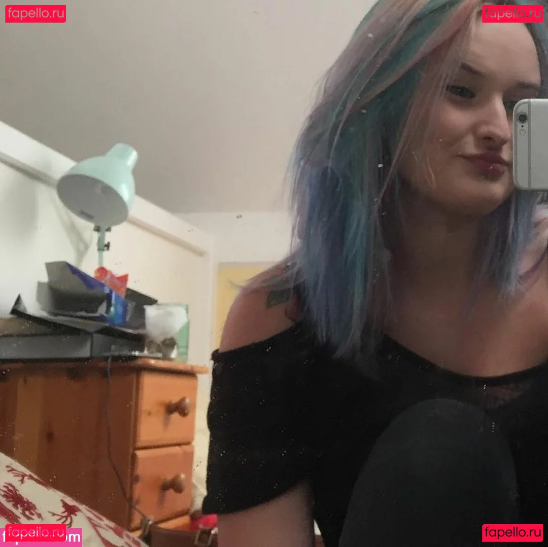 Kim Centamore Onlyfans Photo Gallery 