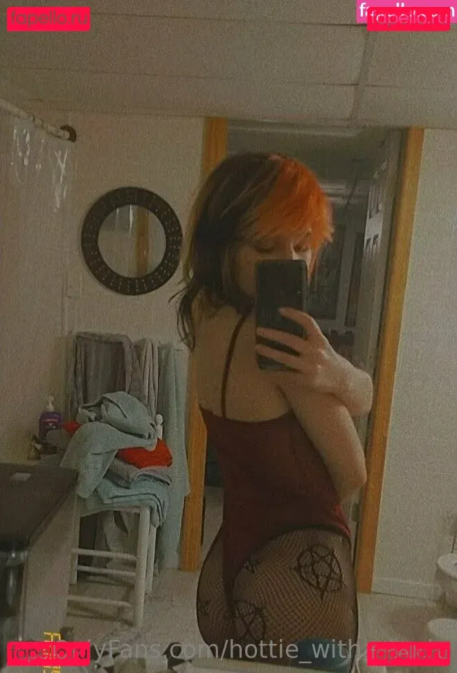 hottie_witha_body Onlyfans Photo Gallery 