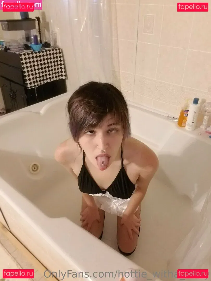 hottie_witha_body Onlyfans Photo Gallery 