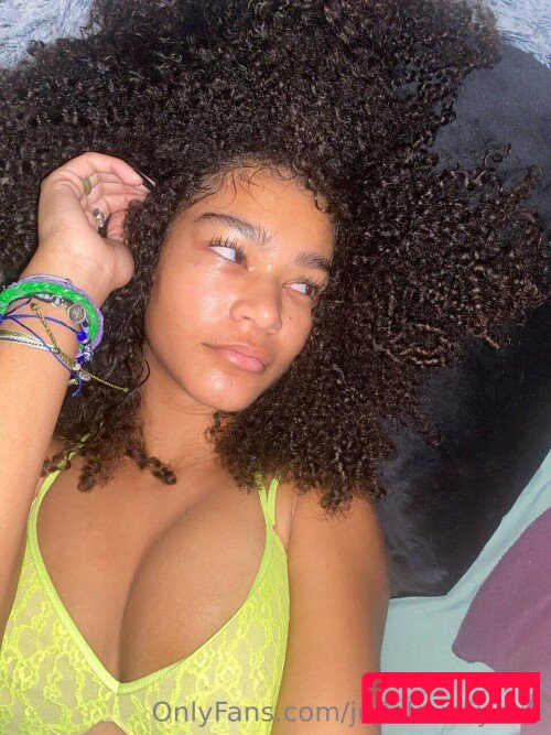 juliaalovesyou Onlyfans Photo Gallery 