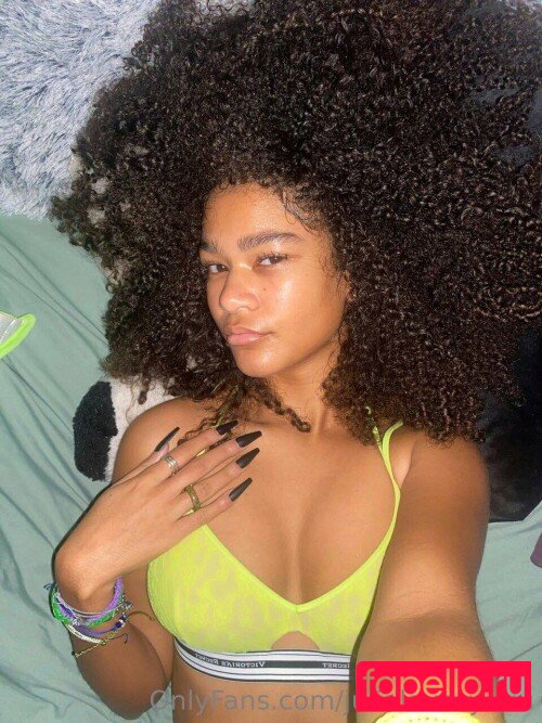 juliaalovesyou Onlyfans Photo Gallery 