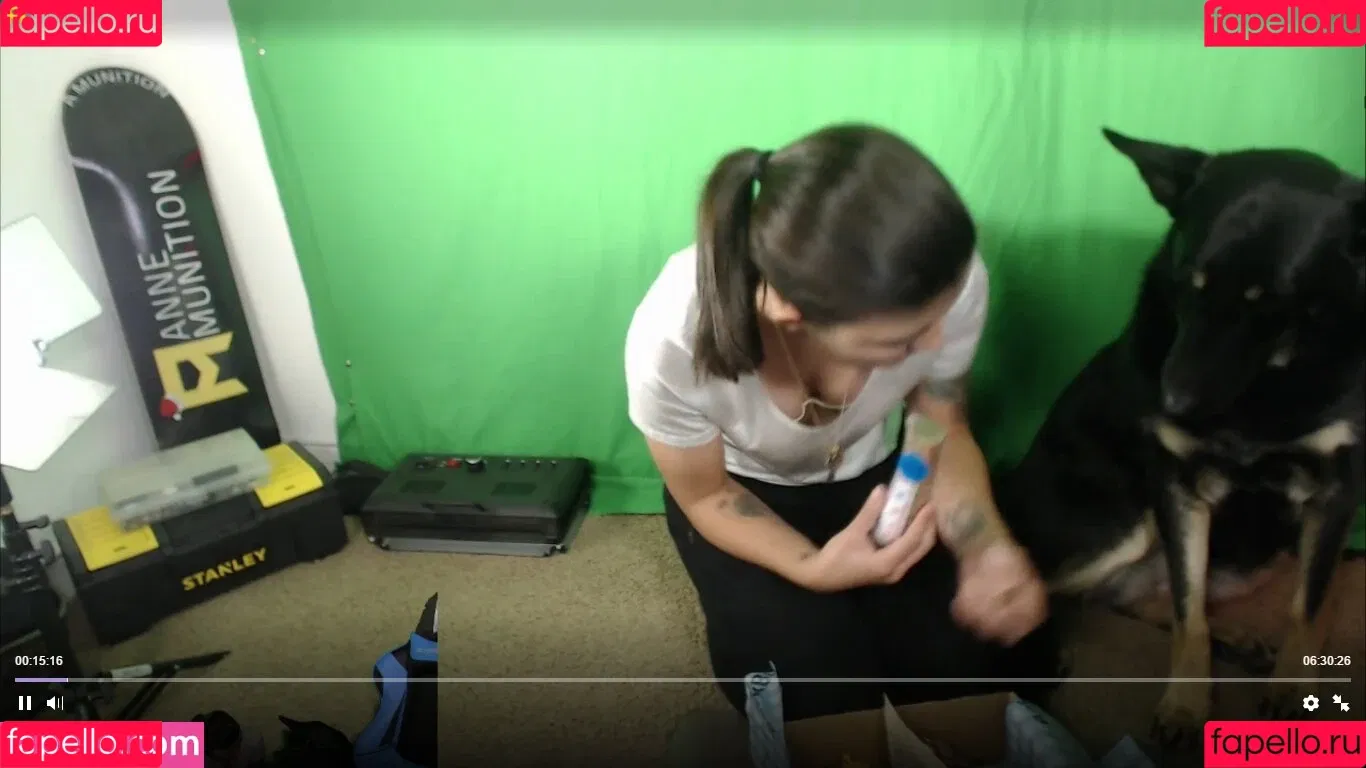 AnneMunition Onlyfans Photo Gallery 