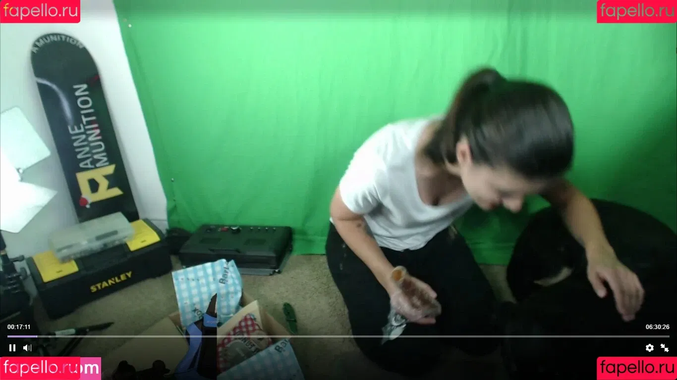 AnneMunition Onlyfans Photo Gallery 