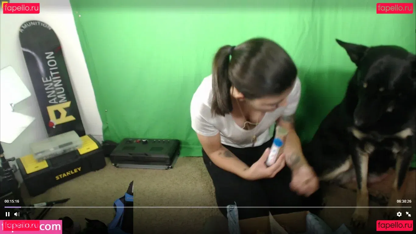 AnneMunition Onlyfans Photo Gallery 