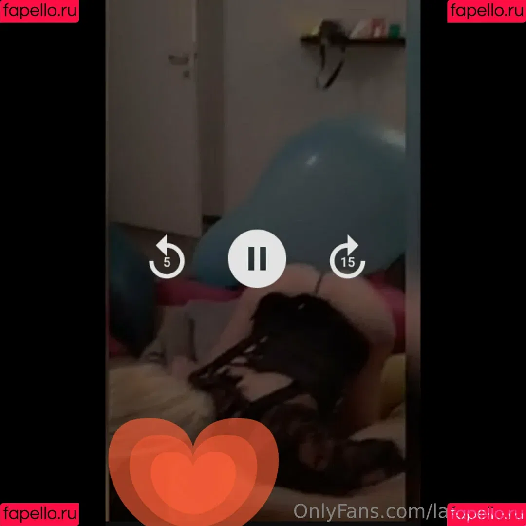 laurauruz Onlyfans Photo Gallery 