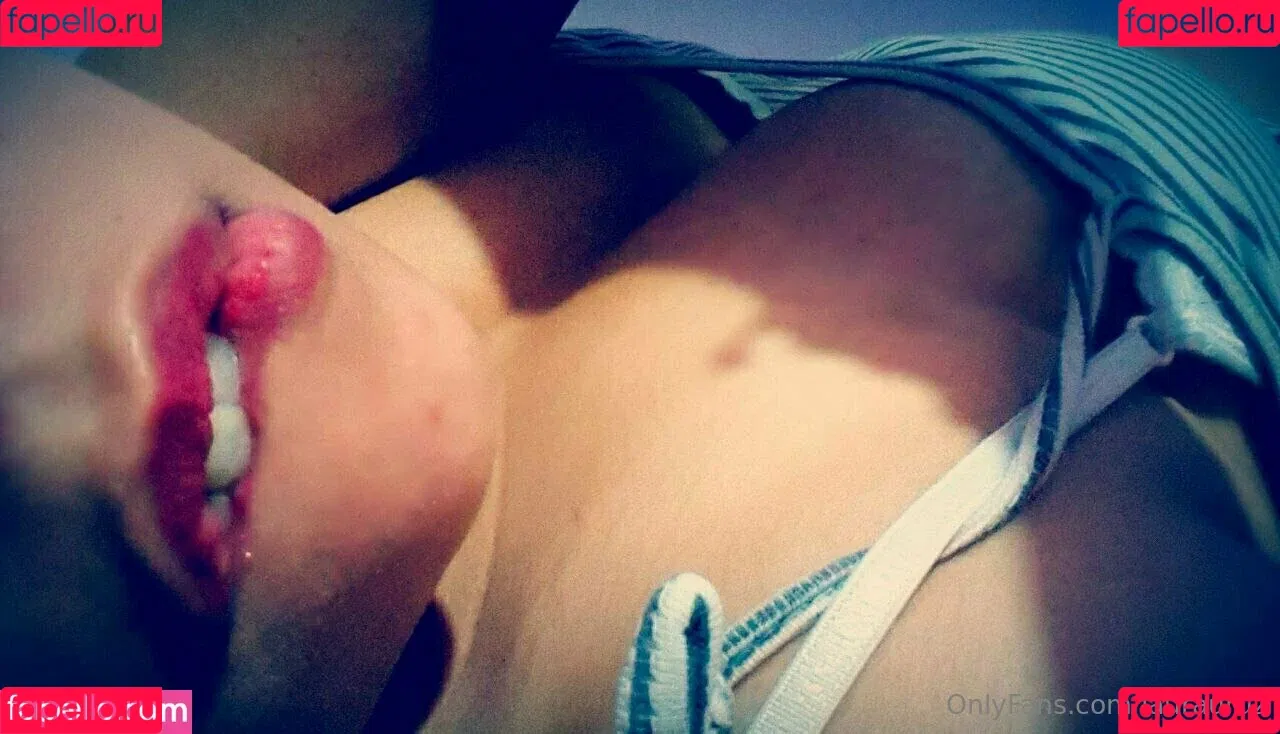 laurauruz Onlyfans Photo Gallery 
