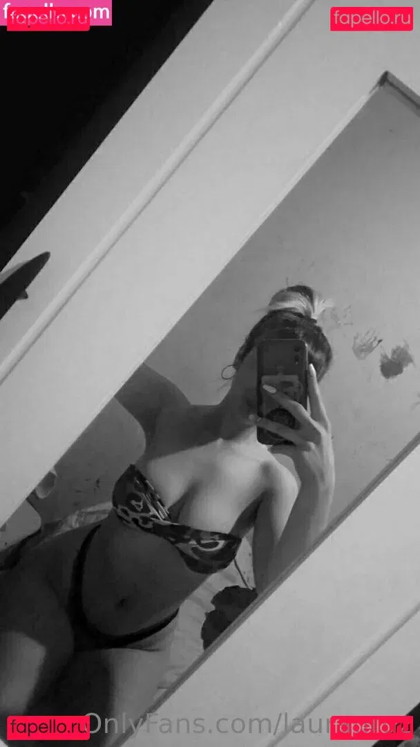 laurauruz Onlyfans Photo Gallery 