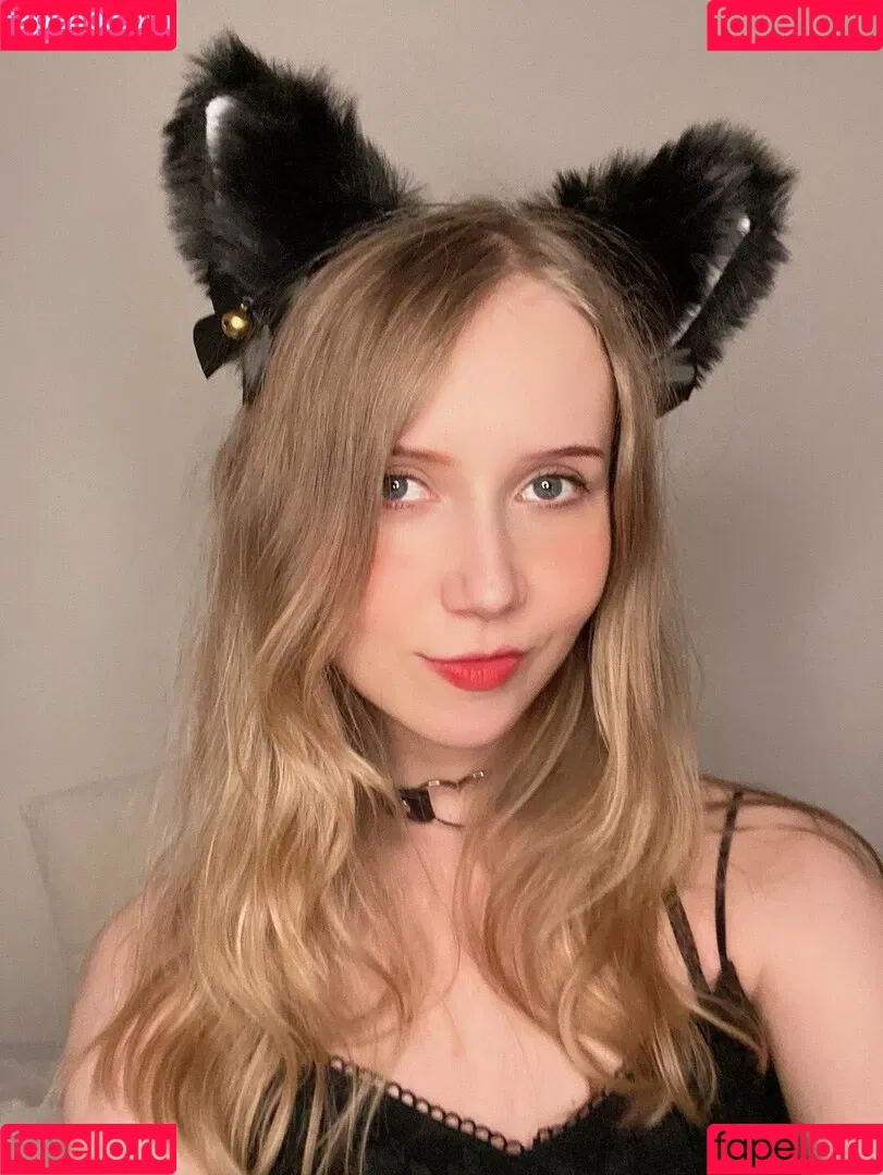 Apollolol Onlyfans Photo Gallery 