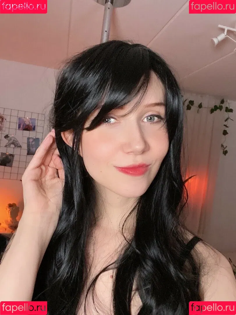 Apollolol Onlyfans Photo Gallery 