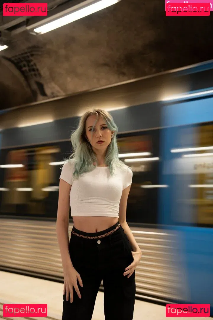 Apollolol Onlyfans Photo Gallery 