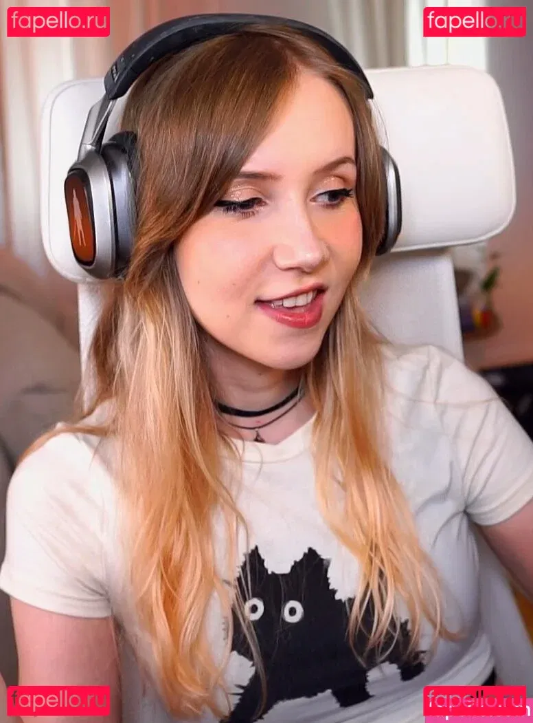 Apollolol Onlyfans Photo Gallery 