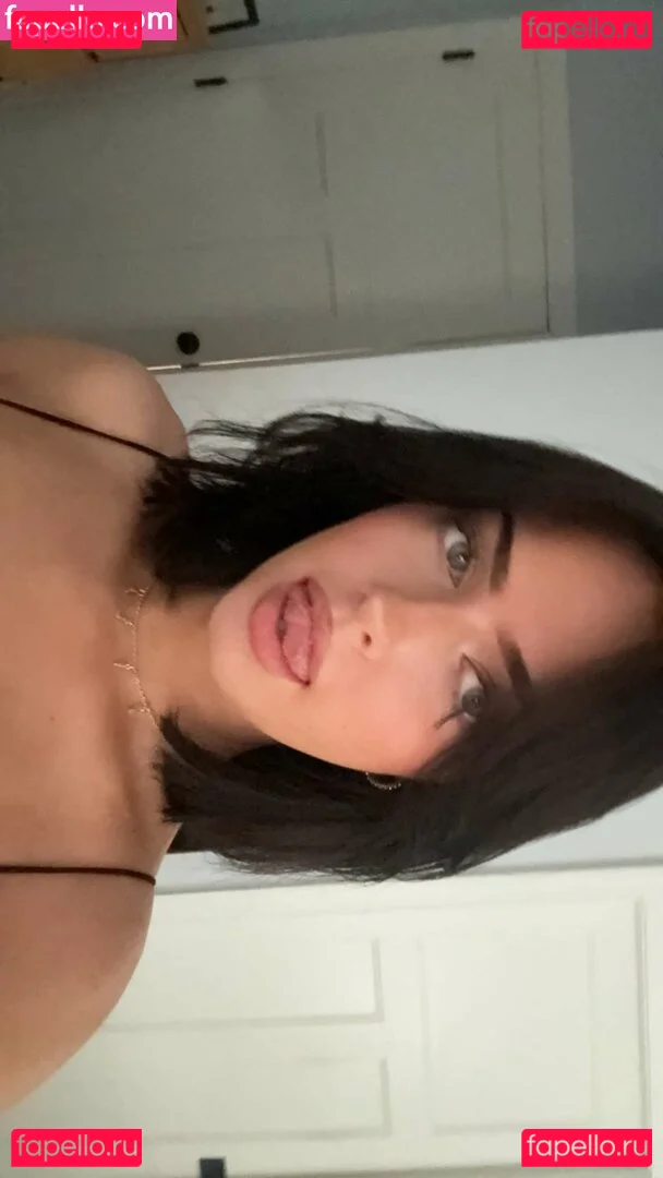 Lily Weber Onlyfans Photo Gallery 