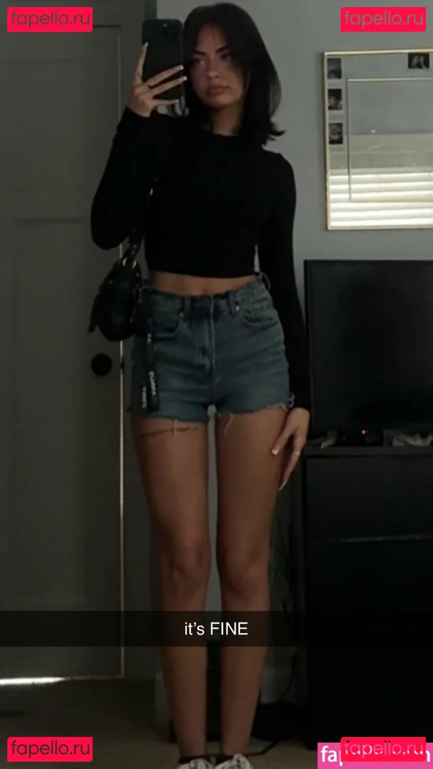 Lily Weber Onlyfans Photo Gallery 