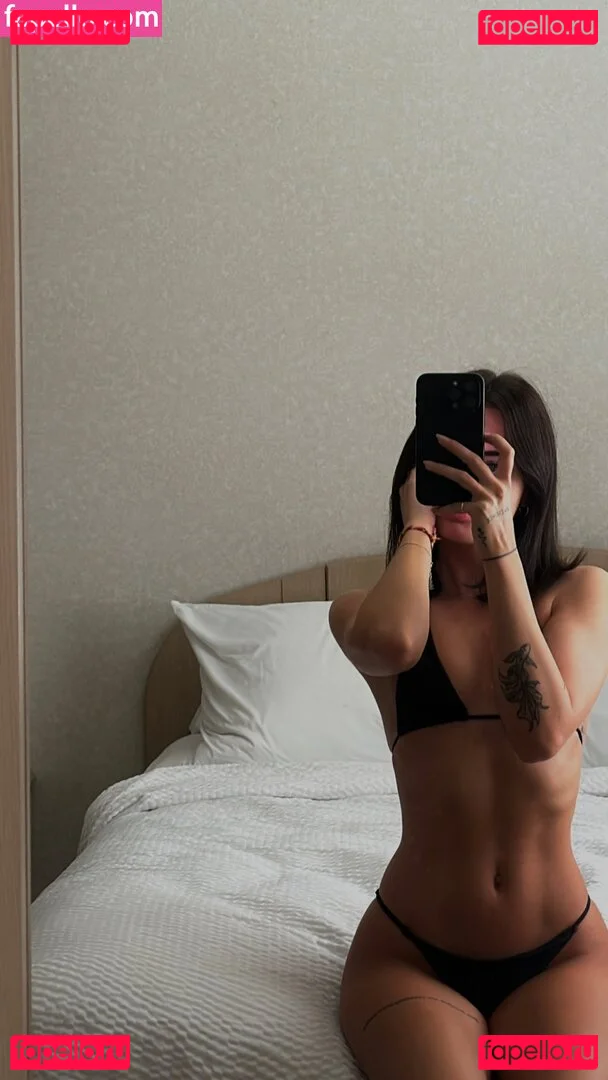 Lily Weber Onlyfans Photo Gallery 