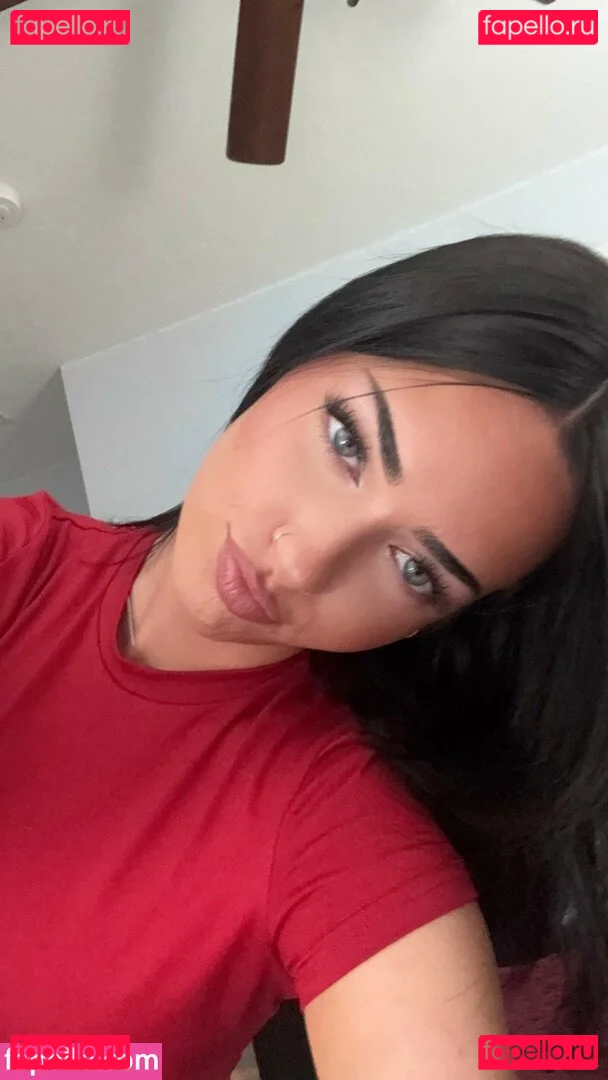 Lily Weber Onlyfans Photo Gallery 