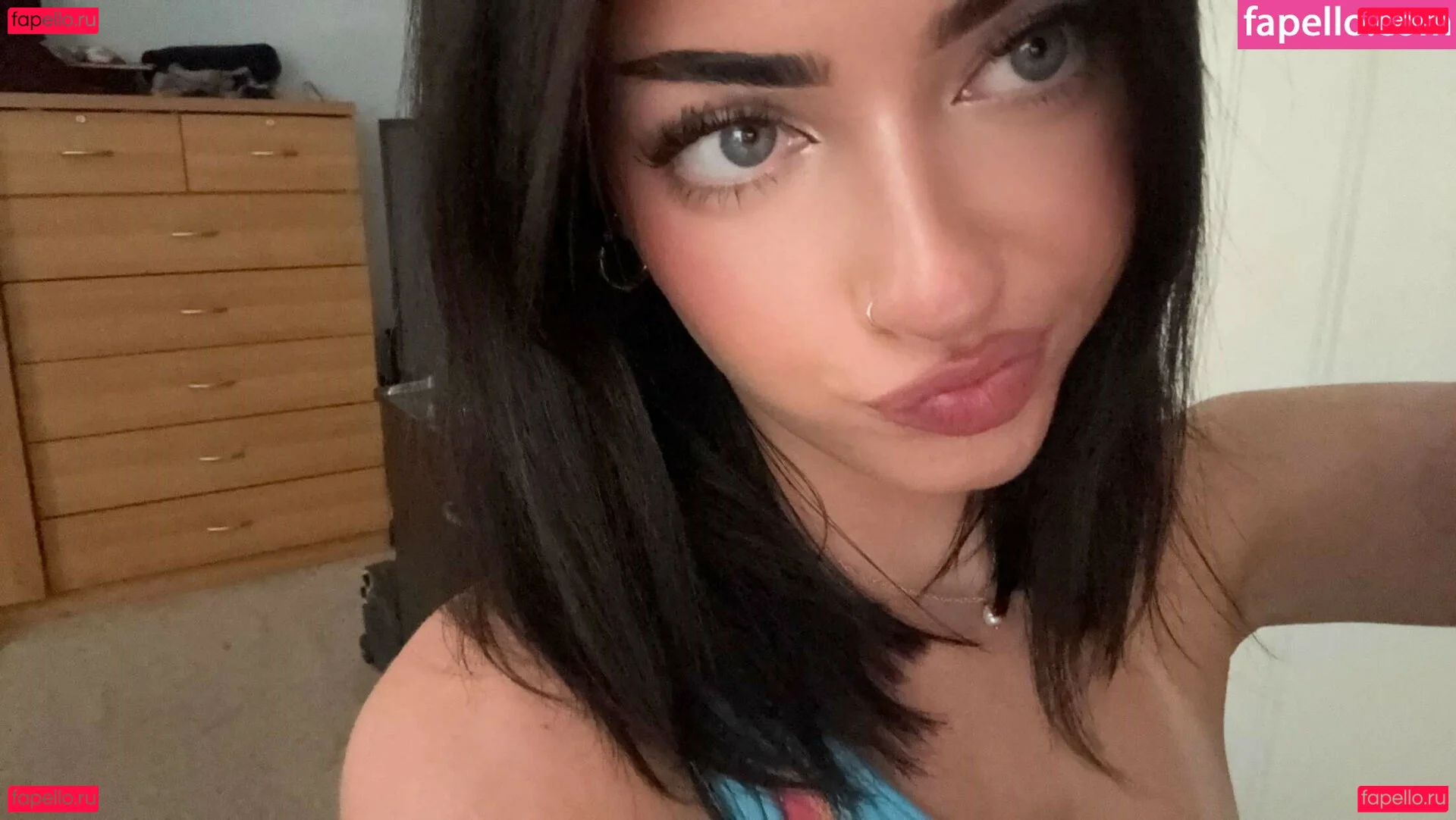 Lily Weber Onlyfans Photo Gallery 