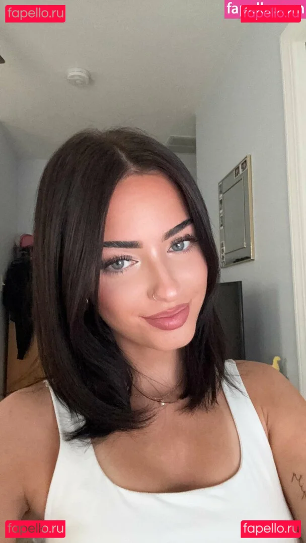 Lily Weber Onlyfans Photo Gallery 