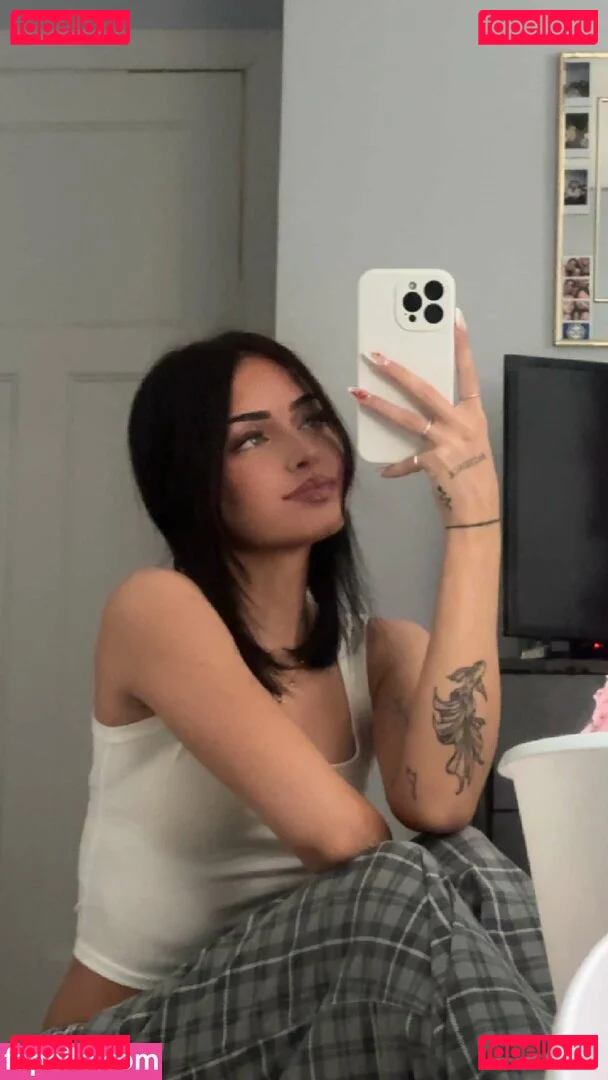 Lily Weber Onlyfans Photo Gallery 