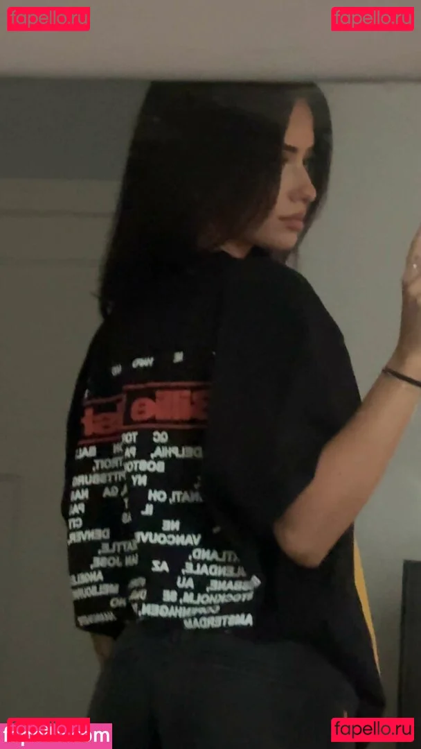 Lily Weber Onlyfans Photo Gallery 