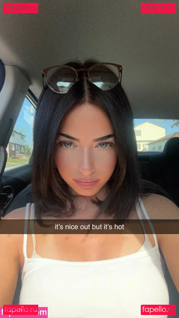 Lily Weber Onlyfans Photo Gallery 