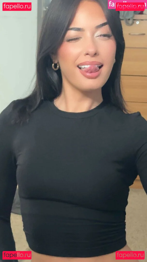 Lily Weber Onlyfans Photo Gallery 