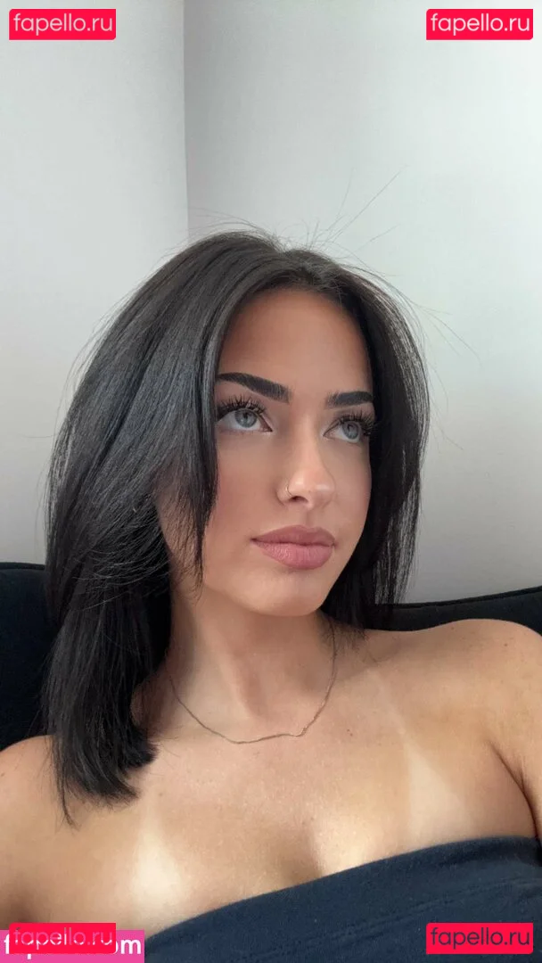 Lily Weber Onlyfans Photo Gallery 
