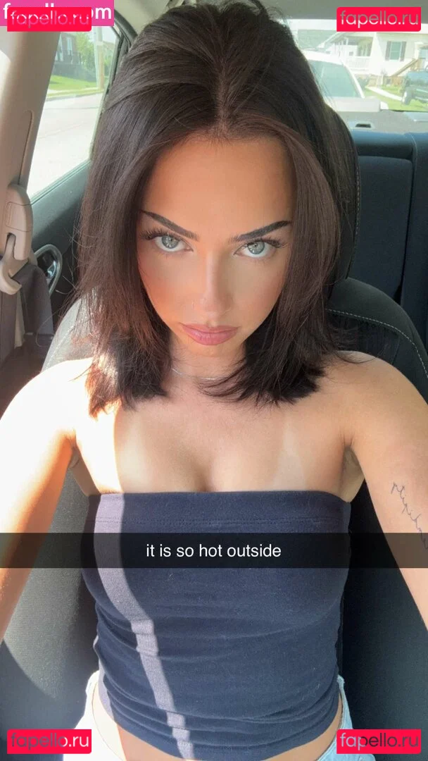 Lily Weber Onlyfans Photo Gallery 