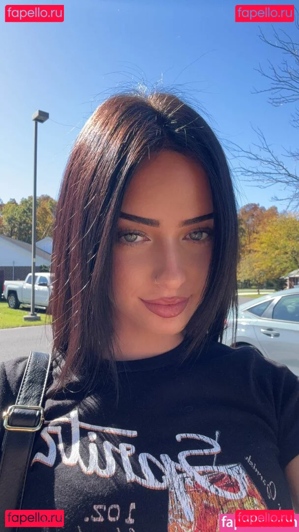 Lily Weber Onlyfans Photo Gallery 